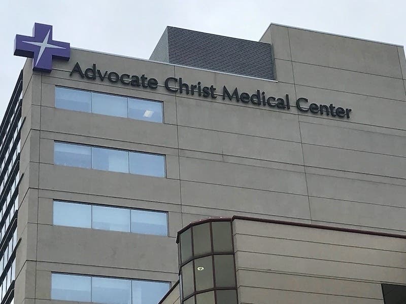 Exterior of the Advocate Christ Medical Center