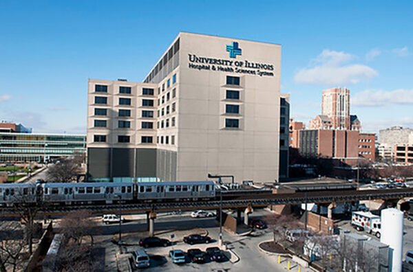 Exterior of University of Illinois Hospital