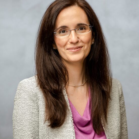 Dr. Almudena Veiga-Lopez