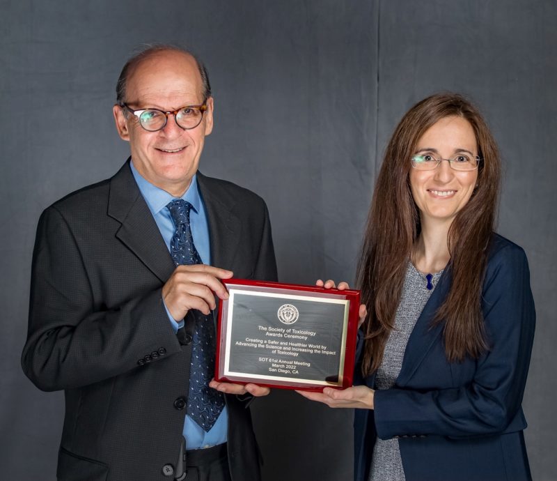 Dr. Veiga-Lopez is awarded with the 2022 Society of Toxicology Colgate-Palmolive Grant for Alternative Research