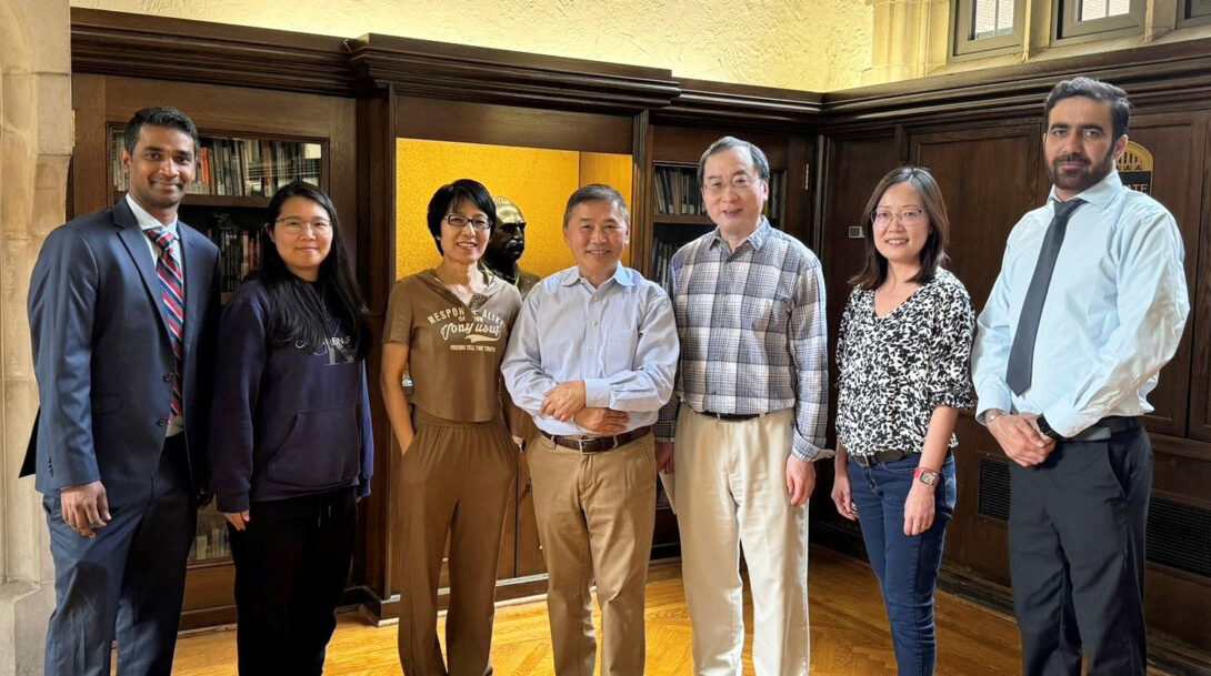 Dr. Tan's lab members' group photo