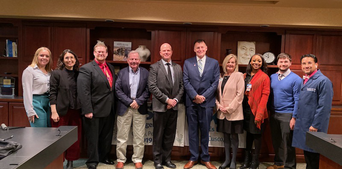 Group Photo with Dr. Van Voorhees